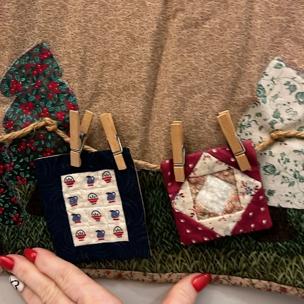 Quilted Wall Hanging Handmade Stitching Store Clothesline 27” x 24”